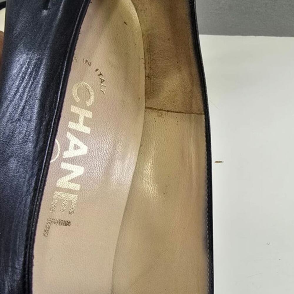 Vintage Chanel black & white square Toe pumps sz 38.5 /7.5 - Picture 8 of 9
